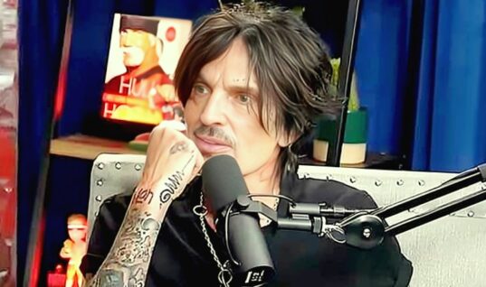 Tommy Lee Blasts Musicians Over Insensitive Social Media Posts