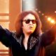 Gene Simmons Shares Warning For Aspiring Musicians & Entrepreneurs