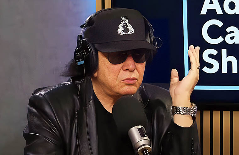 Gene Simmons Defends KISS Avatar Shows