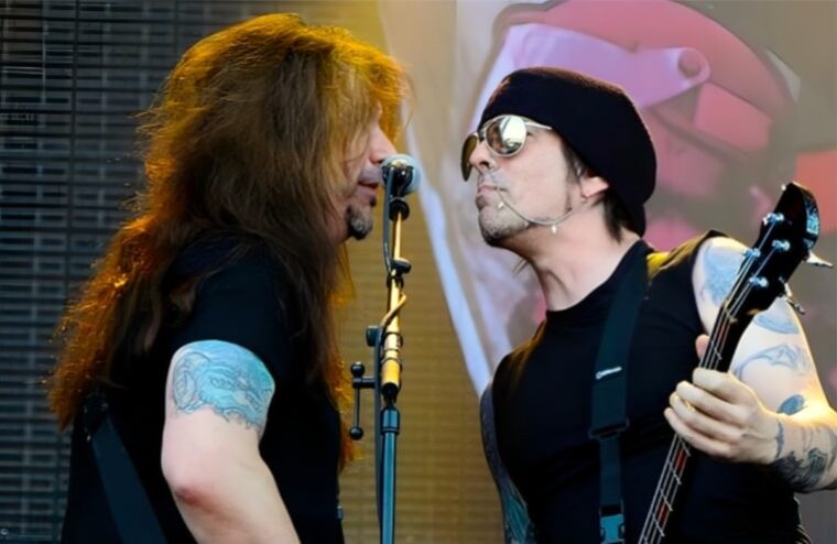 Skid Row Guitarist Gives Update On Singer Search & Reunion Rumors