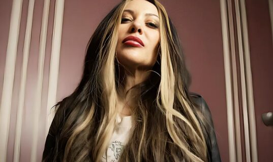 Founding Butcher Babies Vocalist Launches The Violent Hour