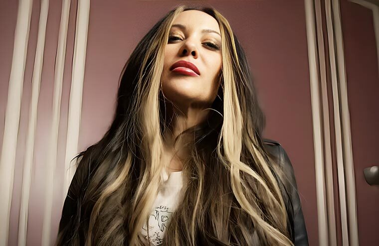 Founding Butcher Babies Vocalist Launches The Violent Hour