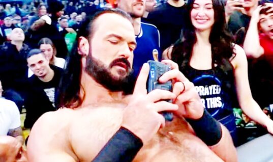 From Arena To Algorithm – How Social Media Changed Pro Wrestling