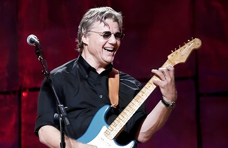 Rock & Roll Hall Of Famer Cancels Tour For Wild Reason