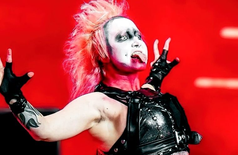 Former AEW Wrestler Abadon Shares Rare Makeup-Free Photo Drop