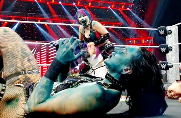 Bayley Hilariously Compares Rhea Ripley To Movie Character Following Raw’s Ending