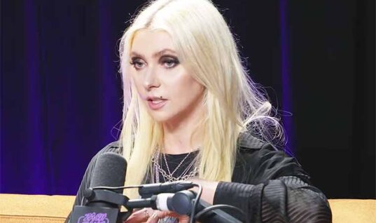 Pretty Reckless Singer Slams Warped Tour