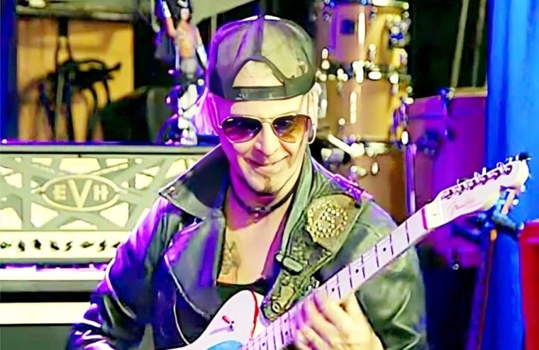 John 5 Makes Case For Band To Be Inducted Into Rock Hall