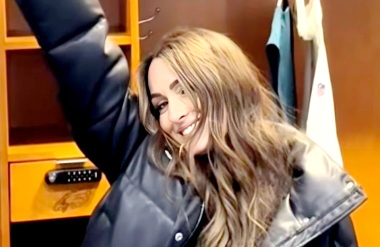 Locker Room Photo Sparks Speculation That Nikki Bella Is Dating NFL Player