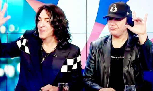Songwriters HOF Mentions Controversial KISS Song In Announcement Honoring Gene Simmons & Paul Stanley