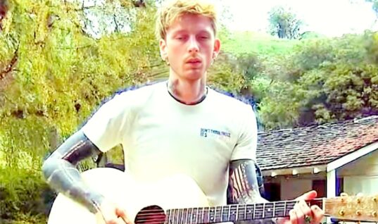 Former WWE Star Reveals She’s In Latest Machine Gun Kelly Video