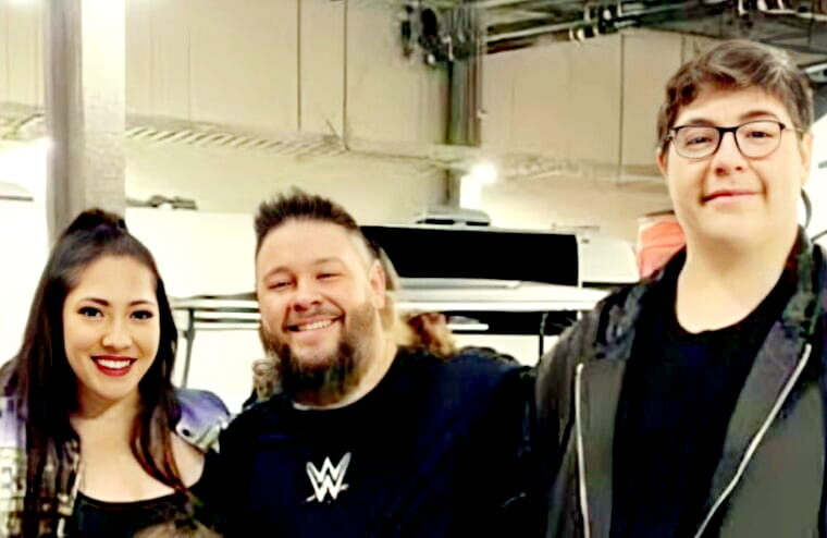 Photo Of Kevin Owens’ Son Standing Next To Omos Goes Viral