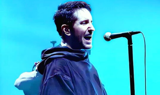Trent Reznor Stops Nine Inch Nails Show Mid-Song