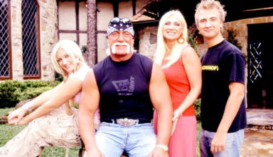 Linda Hogan Drops Jaw-Dropping Bikini Selfie To Promote Hulk’s Netflix Doc