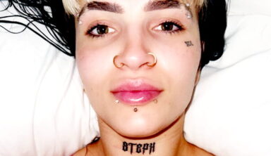Steph De Lander Has A Hilarious Response To Criticism Of Her Newest Tattoo