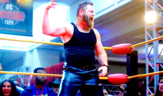 Actor Nick Offerman Reveals True Thoughts On Pro Wrestling