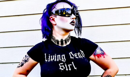 Former AEW Wrestler Abadon Shares Jaw-Dropping Curvaceous Photo