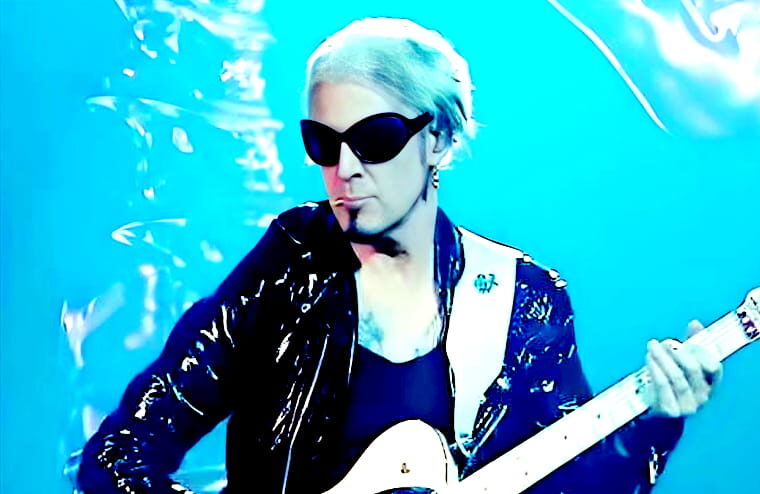 Guitarist John 5 Shoots Down Mötley Crüe Rumor