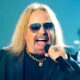 Mötley Crüe Shares Update On Health Of Singer Vince Neil