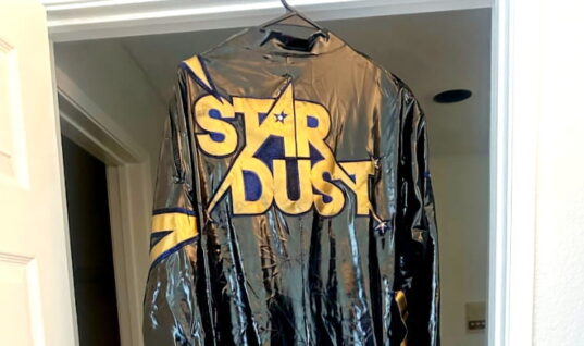 Controversial Former TNA Wrestler Lists Ring-Worn Stardust Outfit For Sale