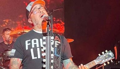 Aaron Lewis’ New Album Connected In Bizarre Way To Taylor Swift