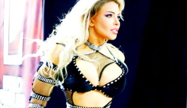 Natalia Markova Exudes Confidence In Jaw-Dropping New Photo