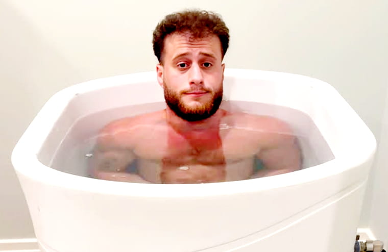 AEW World Champion MJF Shares Knee Injury Update