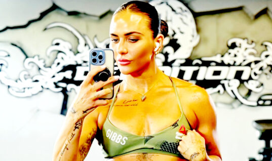 Former AEW Wrestler Highlights Her Curves In Sun-Soaked Video While Promoting Her OnlyFans